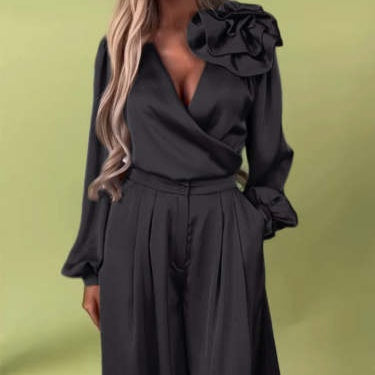 🌸NEW HOT SALE✨Women’s V-Neck Top & Wide-Leg Pants 2-Piece Set – Chic & Comfortable! 🌸